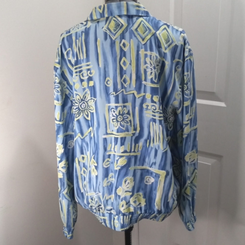 Teddi Front Exposed Zipper, Graphic Jacket Size Lg - Picture 4 of 5